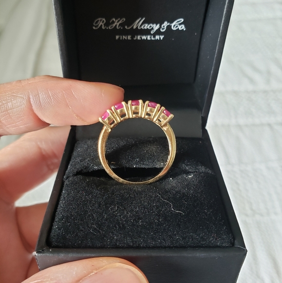 14k Gold Gemstone Ruby Diamond Ring - Picture 3 of 5